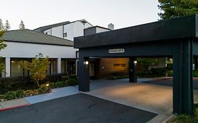 Courtyard Sacramento Airport Natomas